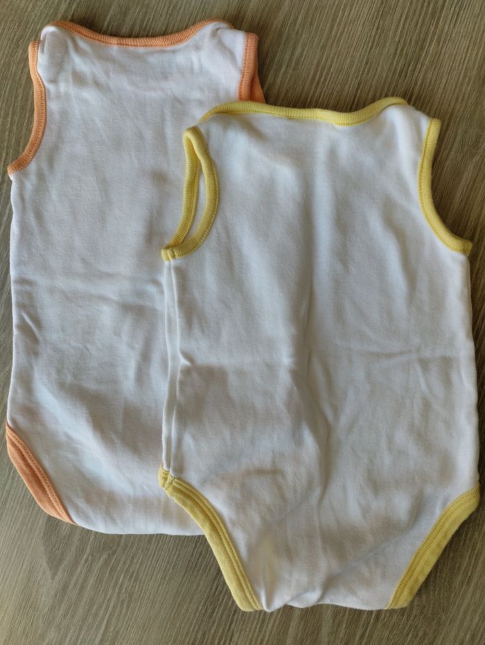 Lot 2 bodys - photo numéro 3