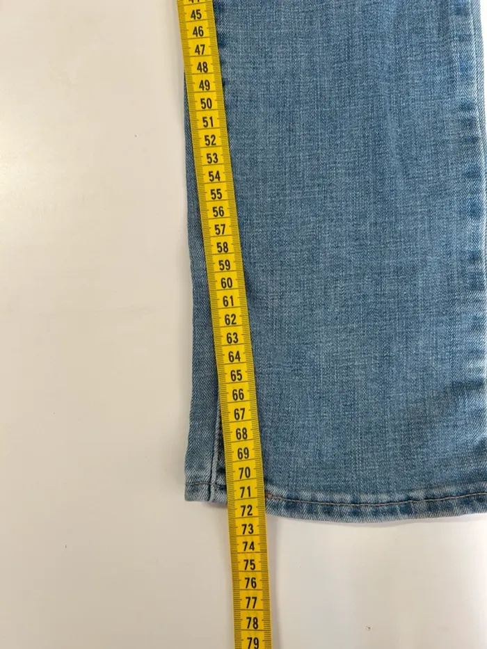 Jean Levi's Femme Bleu W31 L30 | Classic Mid Rise Skinny | Taille FR40 | Très Bon État NJ465 - photo numéro 11