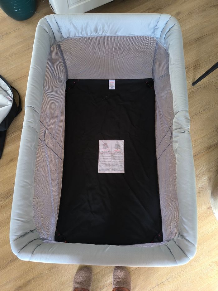 Lit parapluie babybjorn gris dernier modèle - photo numéro 9