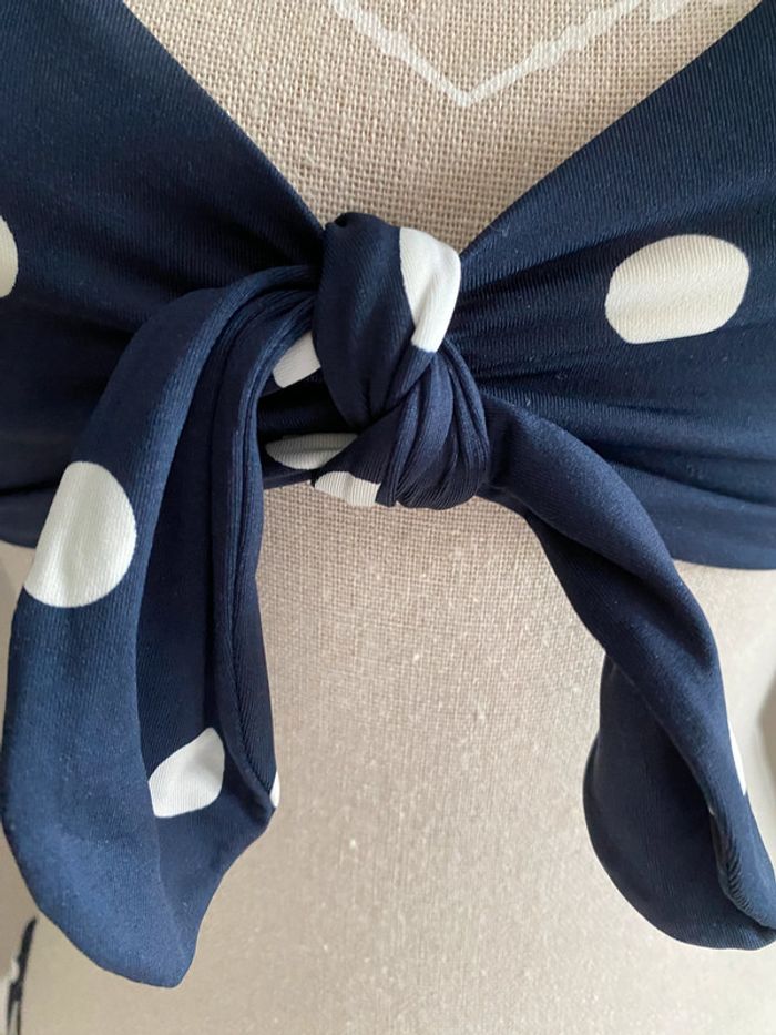 Maillot de bain deux pièces à pois - photo numéro 2