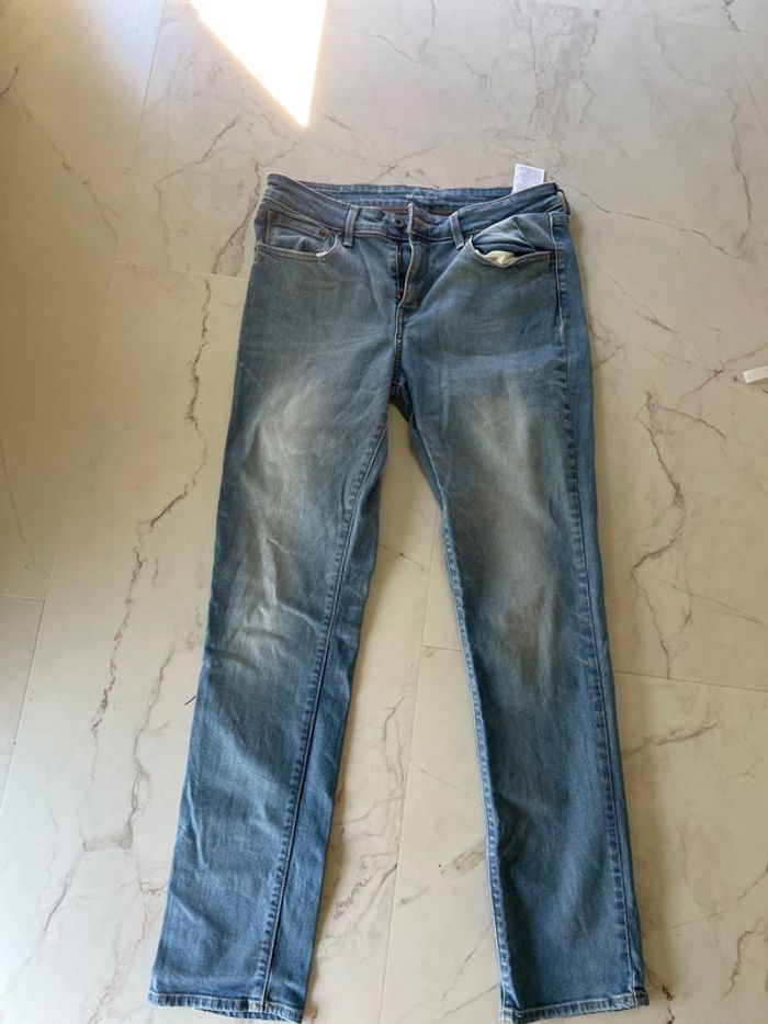 Jean Levi’s slim taille 30 - photo numéro 2