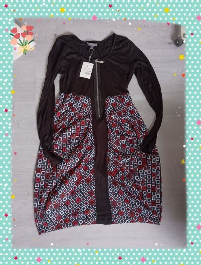 Robe noire à motifs Via28 Neuve