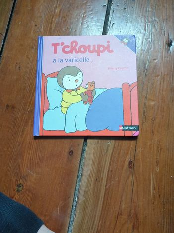 T'choupi tchoupi a la varicelle livre