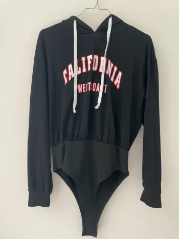 Pull à capuche body