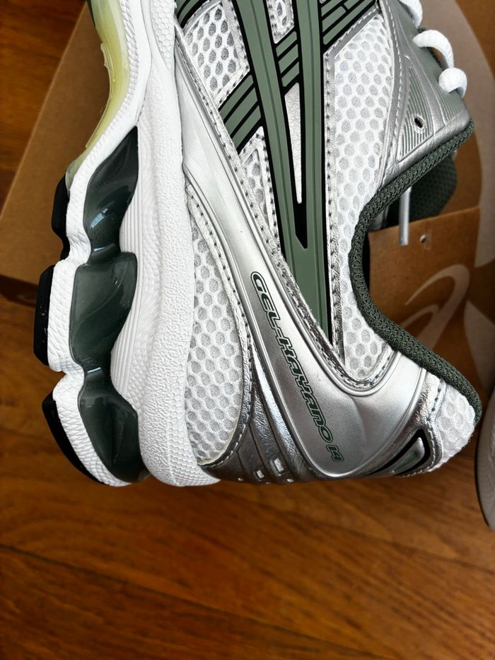 ASICS Gel Kayano 14 White/Slate Grey - Taille 44 - Neuves - photo numéro 7