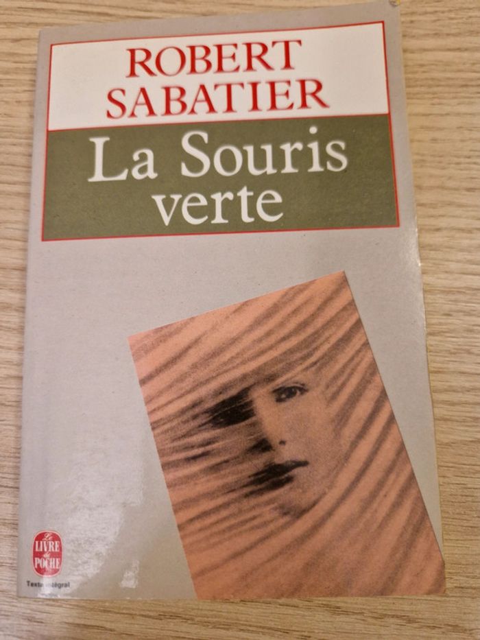 Livre de poche "La souris verte", Robert Sabatier