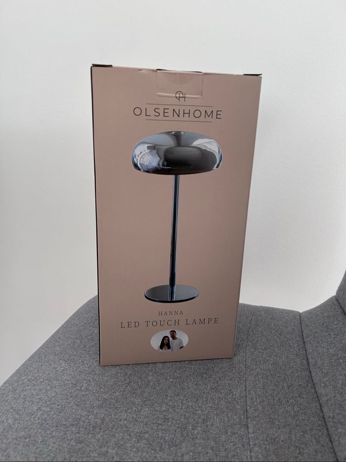 Lampe Olsen home Hanna argenté neuve jamais ouverte - photo numéro 3