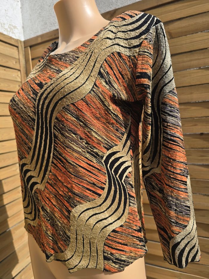 Blouse manche 3/4 imprimé 🍒vintage 70 Niki fabriqué en France m🍒taille 38 - photo numéro 2