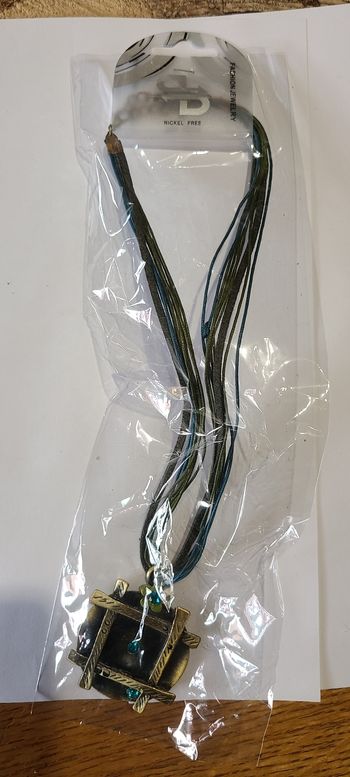 Collier