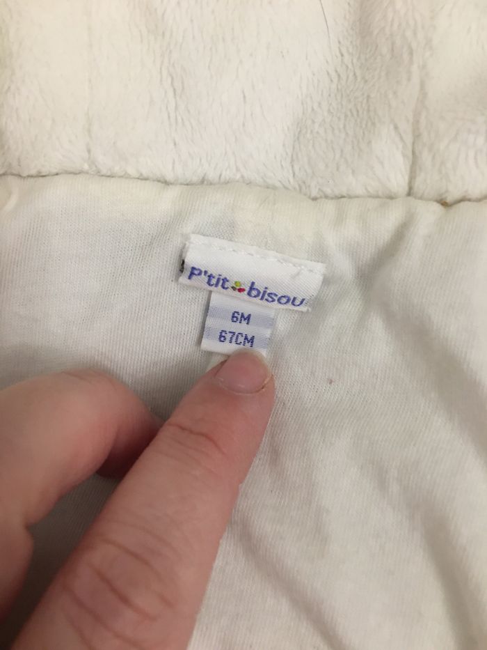 Combinaison 6 mois - photo numéro 4