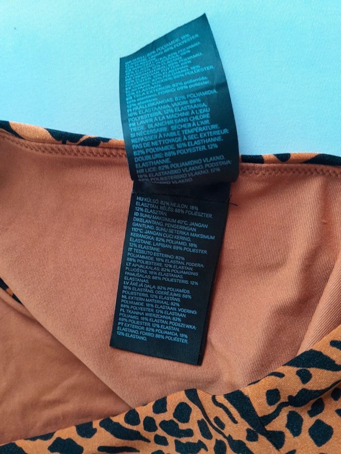 Maillot de bain 2 pièces  H&M taille 36 motif zèbre - photo numéro 4