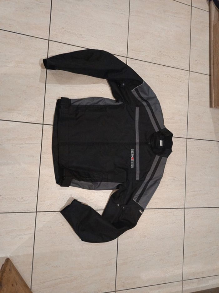 Magnifique manteau moto taille M