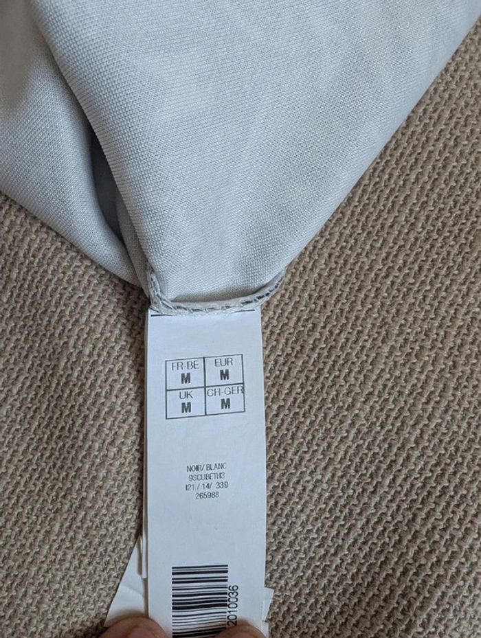 Jupe motif ethniques neuve - photo numéro 3