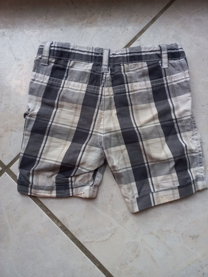 Short 18 mois - photo numéro 2