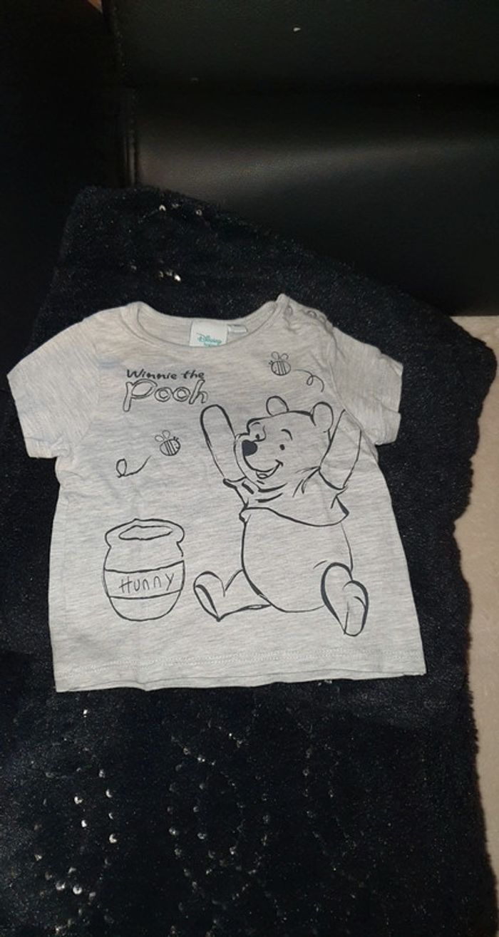 T shirt winnie pooh 6 mois