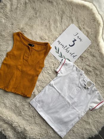 2 t shirt 3 mois kiabi moutarde et kitiwatt blanc