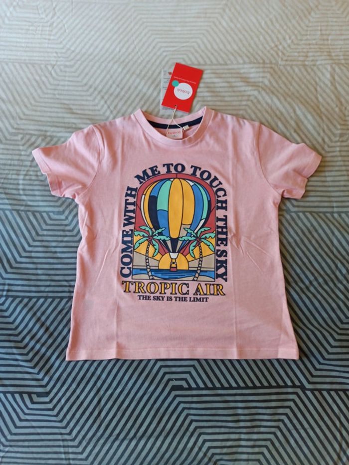 T-shirt MC Neuf - Taille 5 ans
