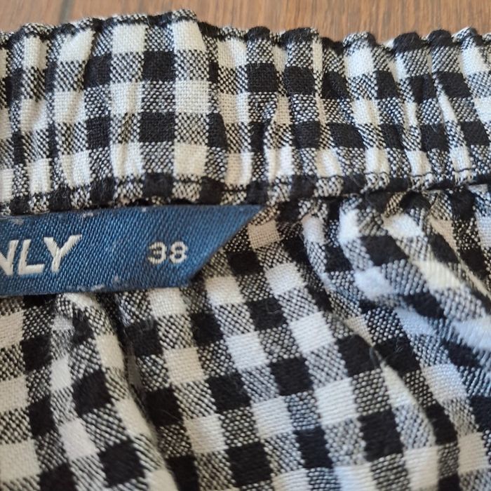 (Réduction) Blouse à carreaux noir et blanc - photo numéro 4