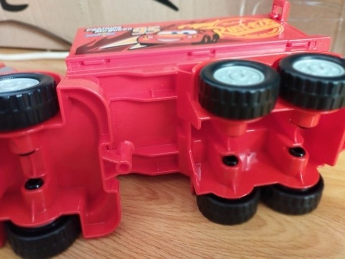 Lego Duplo Disney cars voiture camion Mack a la course très bon état - photo numéro 4