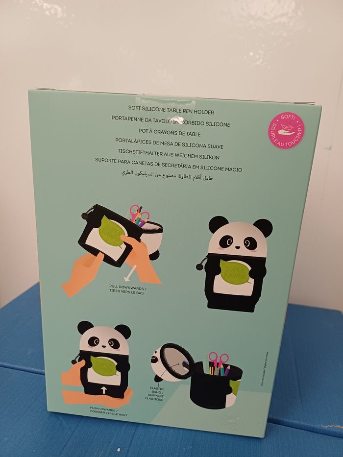 Pot à stylos Legami XXL Super Kawaii Panda (neuf) - photo numéro 3