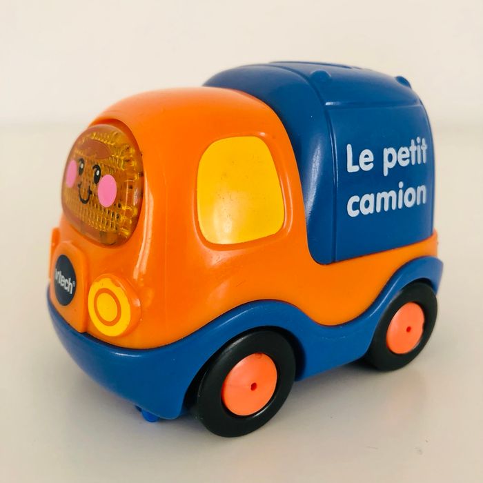 Voiture interactive Tut Tut Bolides Vtech - photo numéro 2
