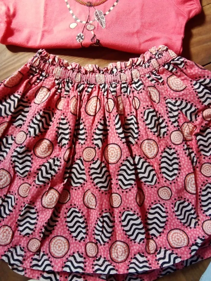 Ensemble fille 4 ans - photo numéro 3