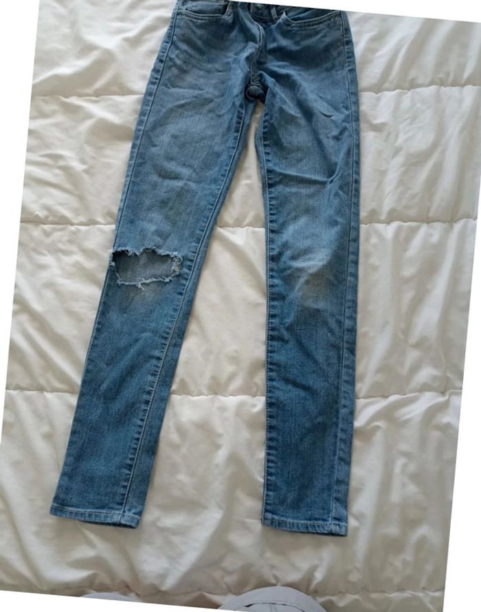 Jean Levi's - photo numéro 2