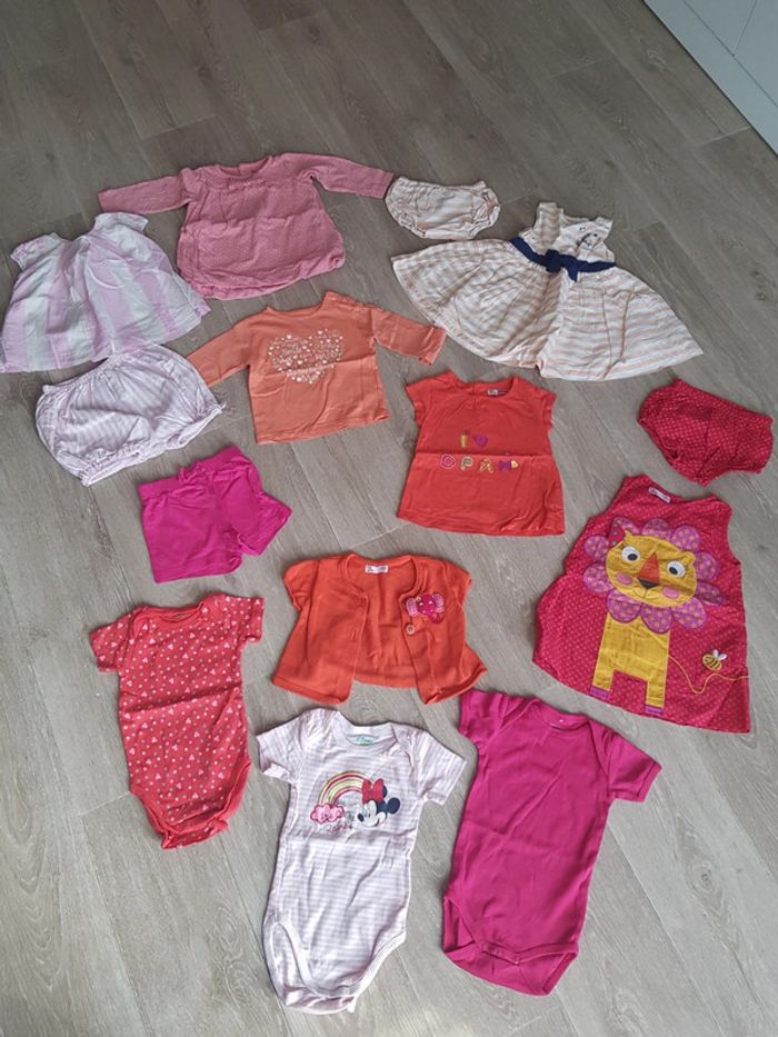 Lot été fille 6 mois marques diverses Dpam Sergent major Jaquadi Disney