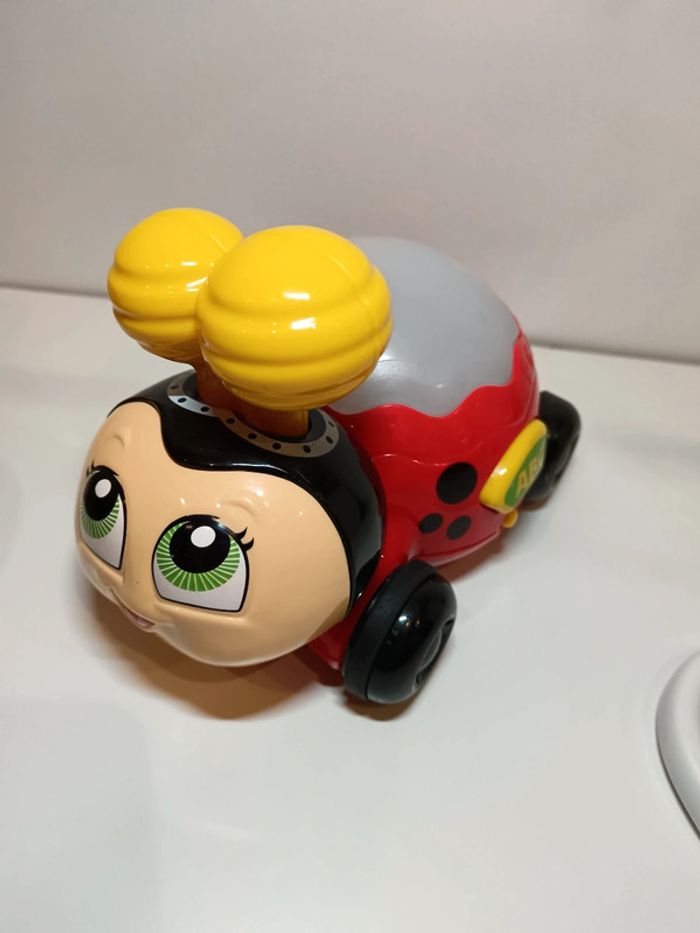 Jouet Coccinelle lumineuse arc-en-ciel LeapFrog