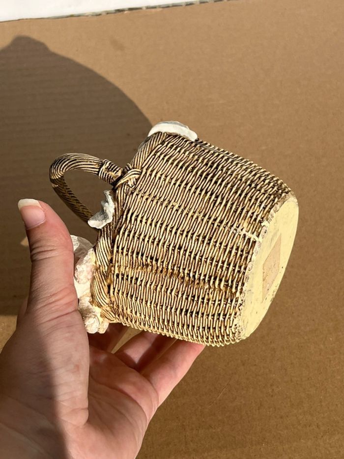 Figurine panier anse avec 2 chats et draps - photo numéro 11