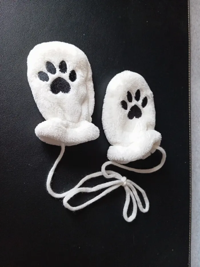 Gants taille 18/23 mois