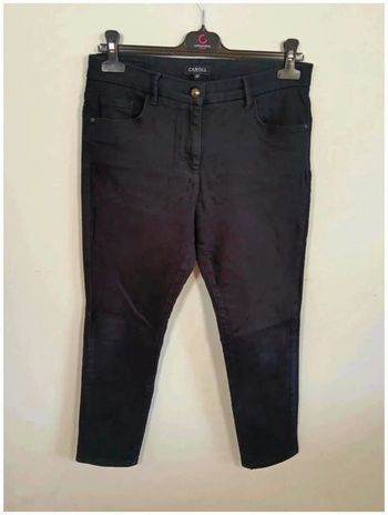 C24 pantalon noir Caroll 40