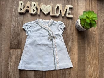 - Robe - 6 mois - Très bon état