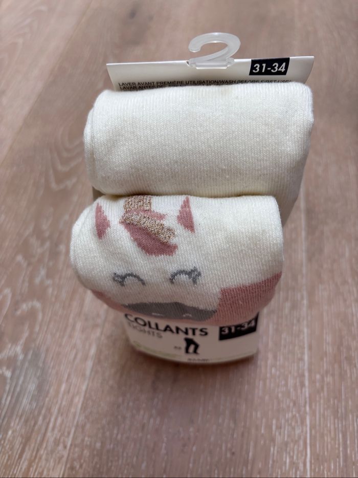 Lot de 2 collants fille Kiabi pointure 31/34 uni et licorne neuf étiquette - photo numéro 2