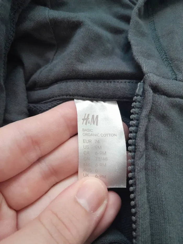 Gillet zippé a capuche h&m - Taille 9 mois - photo numéro 3