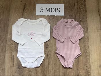 Lot 2 body Kiabi 3 mois