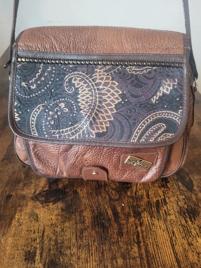 Sac a bandoulière cuir Vintage Dressing. - photo numéro 10