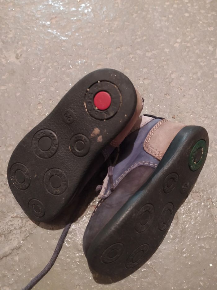 chaussures 22 - photo numéro 2