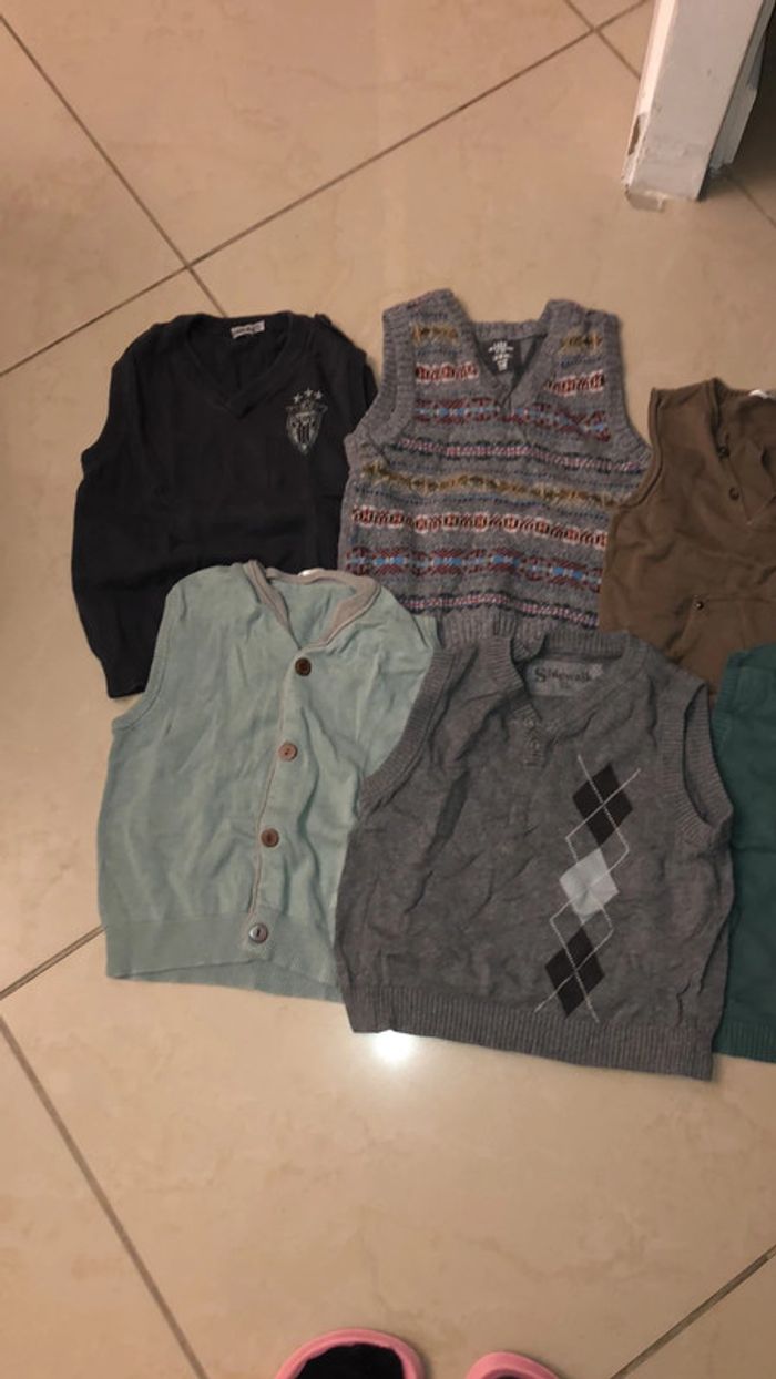 Lot 6 gilets - photo numéro 2