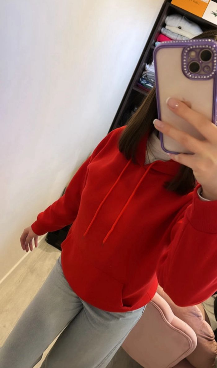 Pull rouge - photo numéro 2