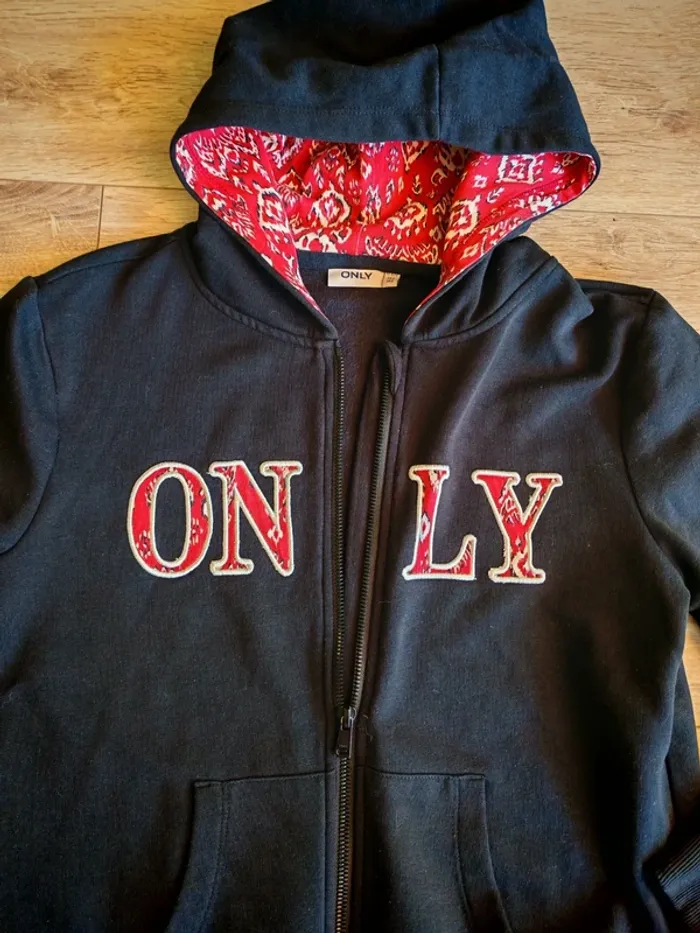 Gilet only 11_12 ans noir neuf molotonné - photo numéro 2