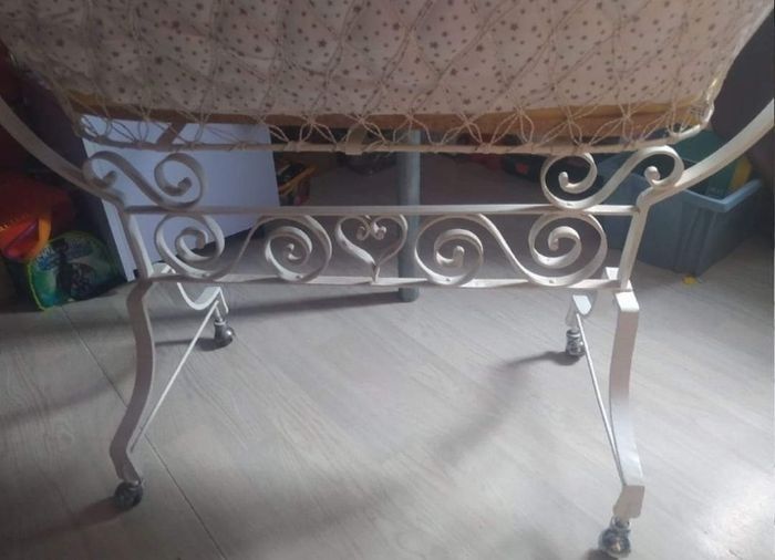 Berceau fer forgé bébé vintage - photo numéro 4