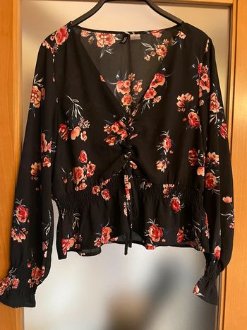 Belle blouse drapé imprimé fleur 🌺 taille 38