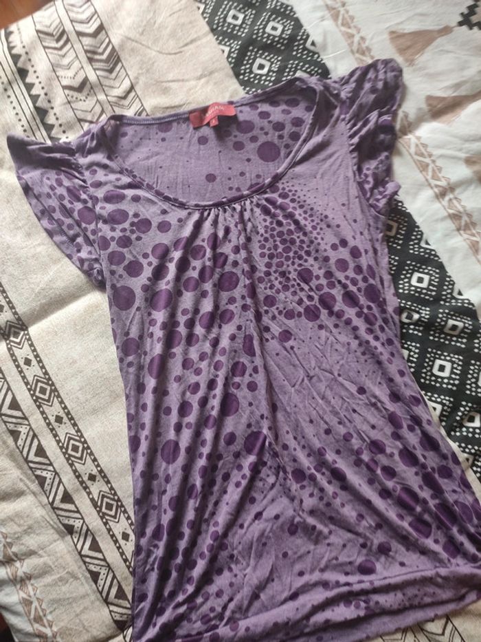 T shirt violet - photo numéro 2