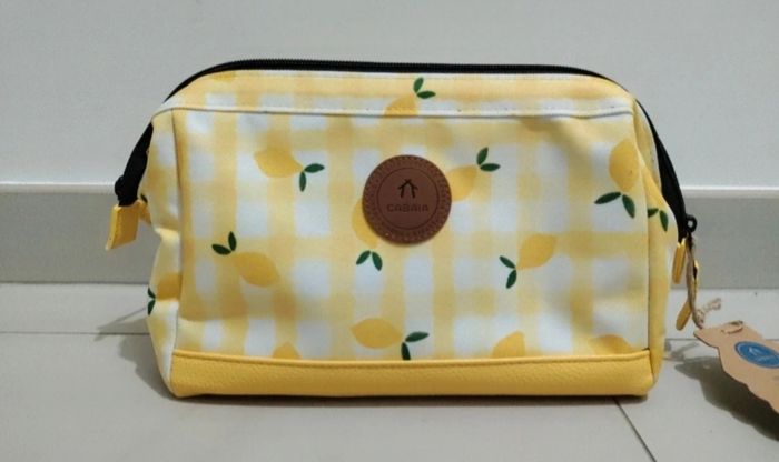 Trousse de toilette Cabaïa citron
