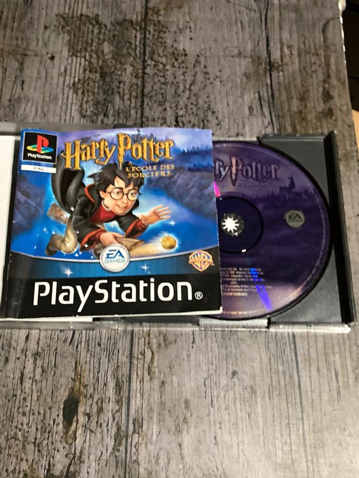 Harry Potter a l’école des sorciers Jeu PS1 complet Sony - photo numéro 2