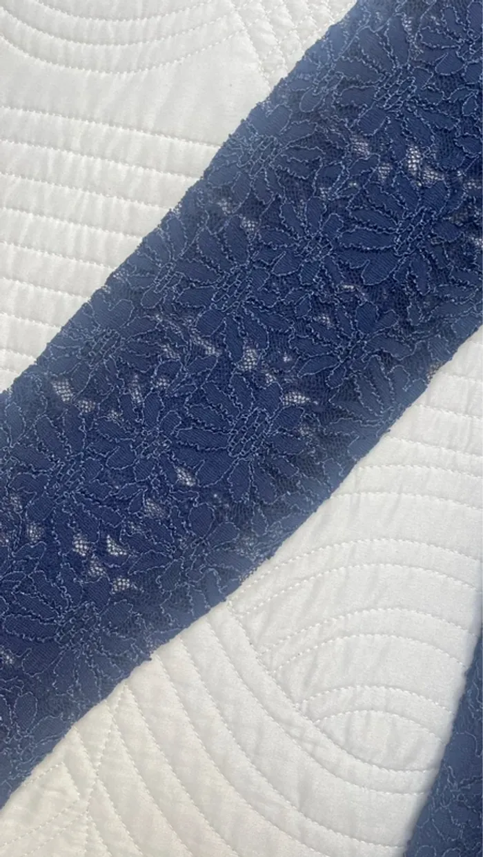 Chemisier dentelle bleu marine - photo numéro 5
