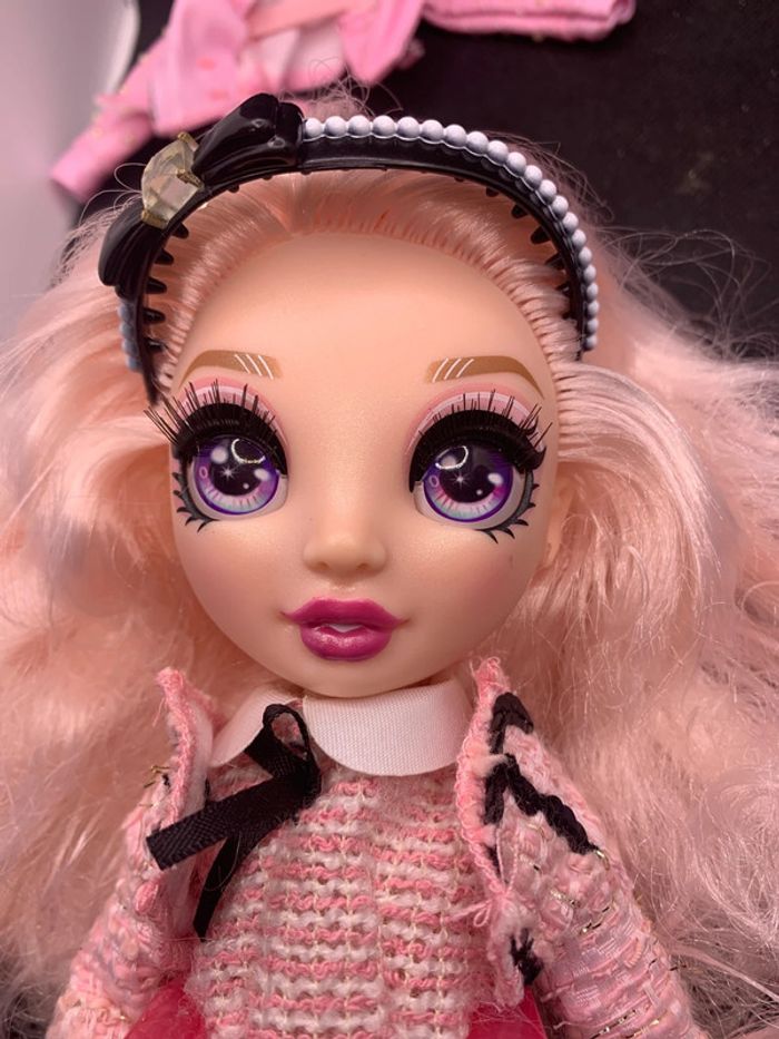 Poupée rainbow high Bella - photo numéro 5