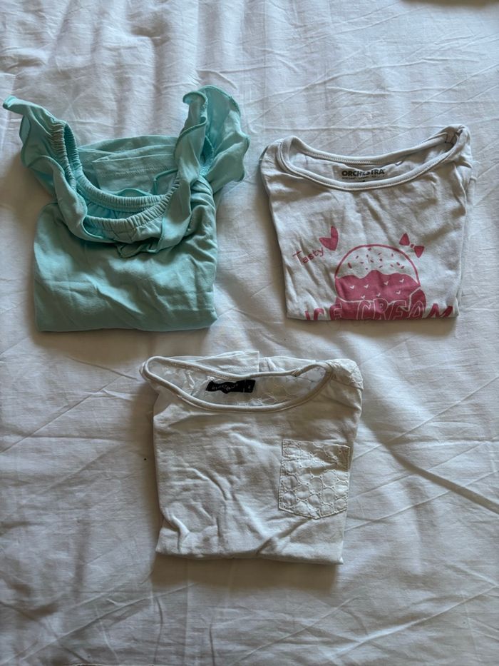 Lot vêtements fille 4 ans (21 pièces) - photo numéro 2