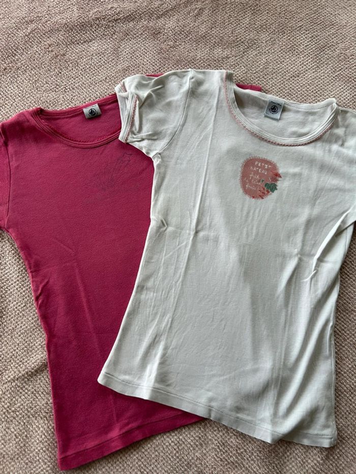 2 t-shirt Petit Bateau 10 ans
